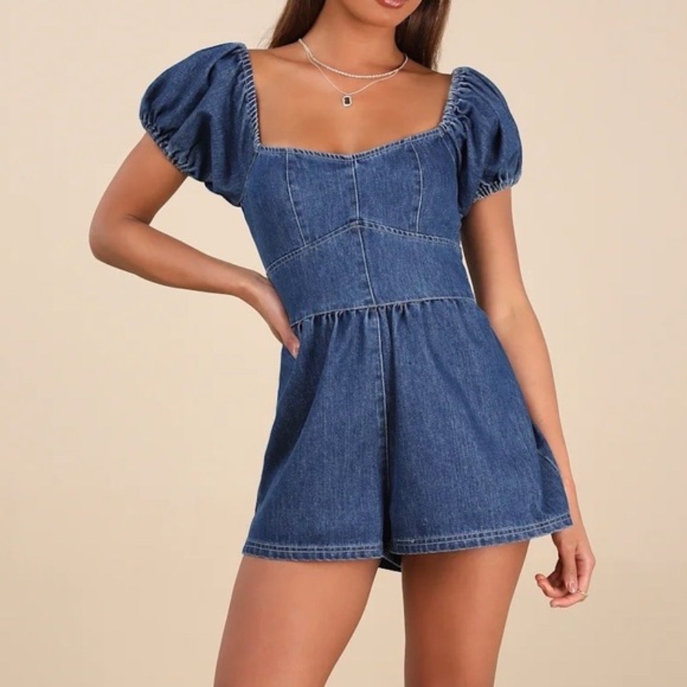 NWT Lulus Feylith Medium Wash Denim Romper Puff‎ Sleeve Lace Up Back XL